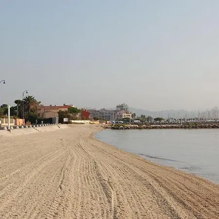 Port Hyeres Duplex Plein Sud 200 M2 Et 100 M2 De Terrasse Apartment Exterior photo